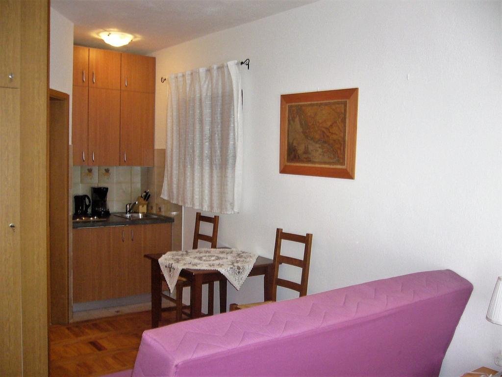 Stella Maris Accommodation Klenovica Exterior photo