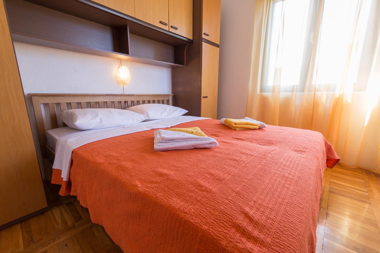 Stella Maris Accommodation Klenovica Exterior photo